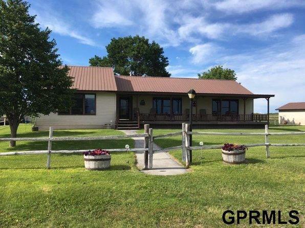 Valentine Ne Single Family Homes For Sale 8 Homes Zillow