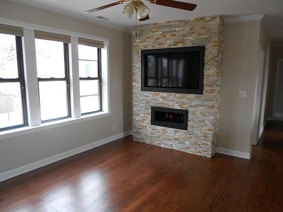 2nd image of 5107 N Washtenaw Ave #2