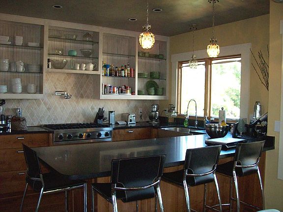 GRANITE COUNTERS