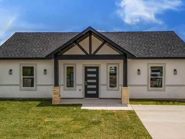 9881 Salida St, Brownsville, TX 78520