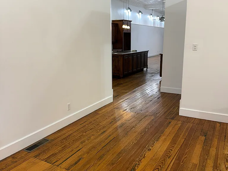 25 N Main St #MID DOWNSTAIRS — Photo 3