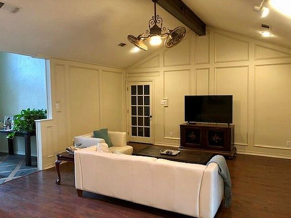 4th image of 9012 Westwood Shores Dr
