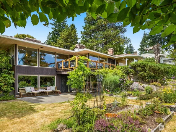 3912 NE 127th Street, Seattle, WA 98125