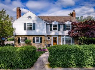 205 S Franklin St, Chagrin Falls, OH 44022