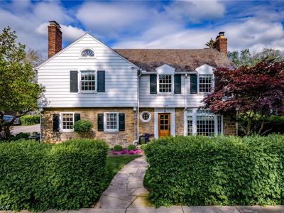 205 S Franklin St, Chagrin Falls, OH, 44022