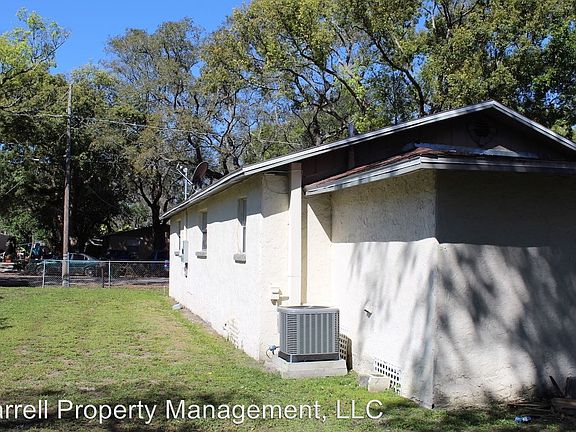 4th image of 10019 Jasmine Ave