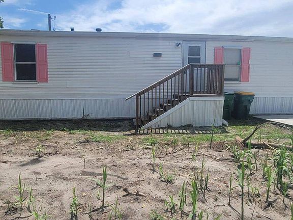 2nd image of 1706 Yellowstone St #840