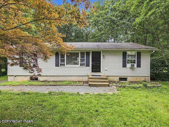 2nd image of 8867 Kings Way
