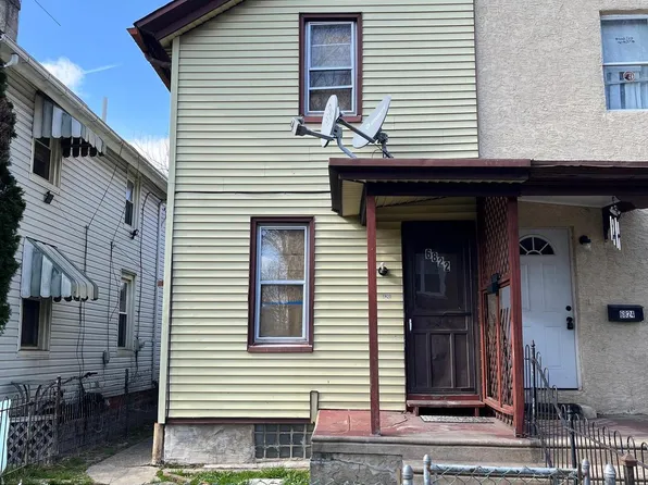 6822 Vandike St, Philadelphia, PA 19135