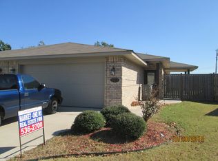 802 NW Hilltop Dr, Lawton, OK 73507