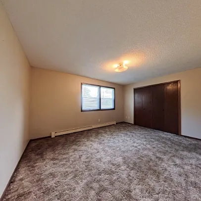 336 2nd Ave NE #6 — Photo 9