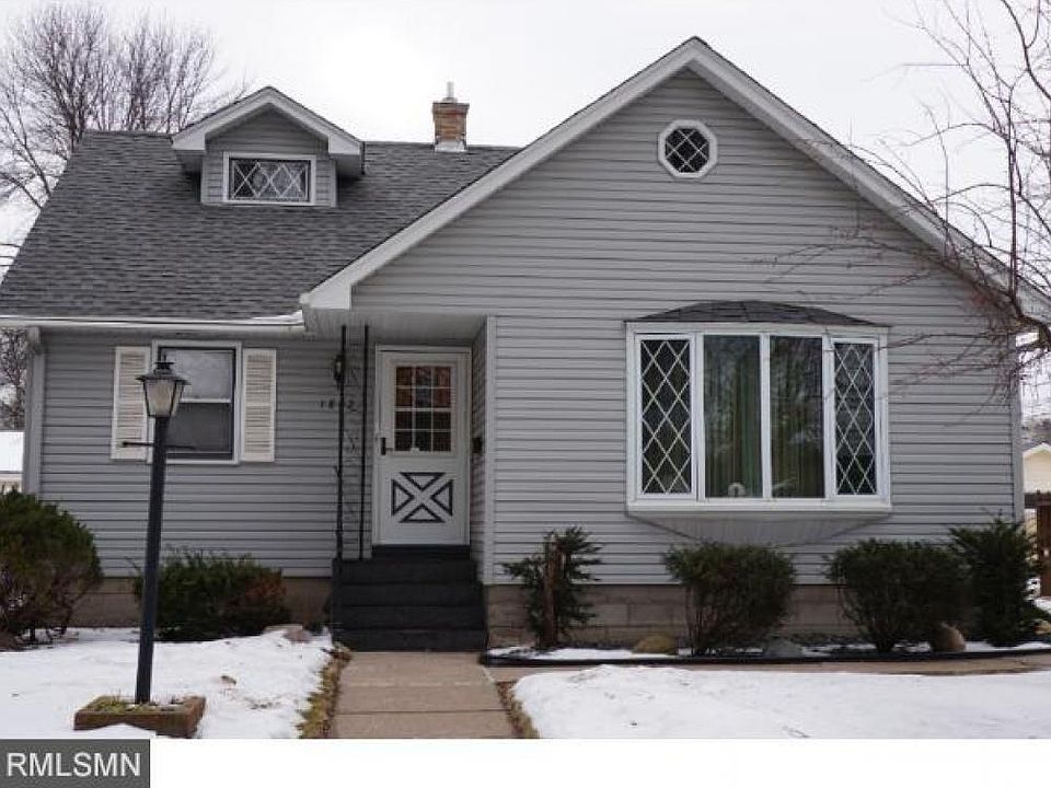 1st image of 1802 Arlington Ave E
