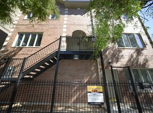 1119 S Loomis St #201, Chicago, IL 60607