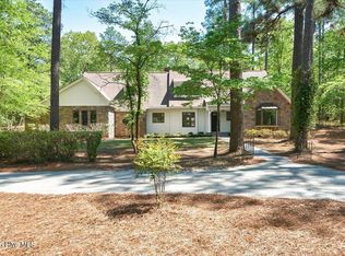 141 Bridgewater Drive, Southern Pines, NC 28387