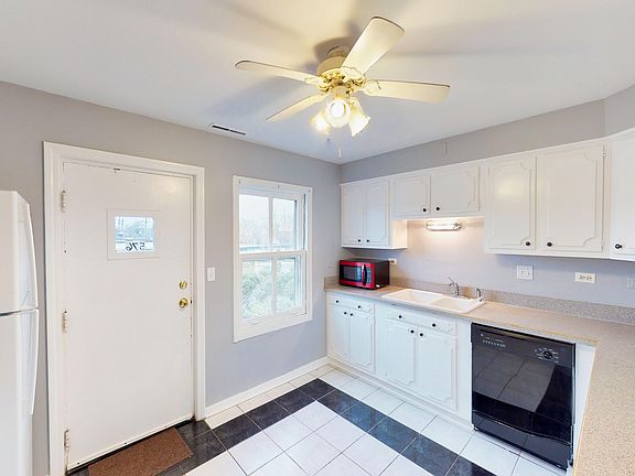 5th image of 576 Duane St #0
