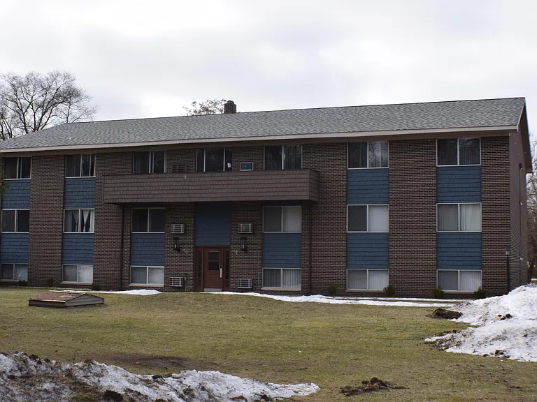 2243 E Apple Ave — Photo 7