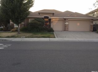 6800 Paul Do Mar Way, Elk Grove, CA 95757