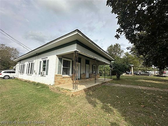 2nd image of 289 S Sharpe Ave