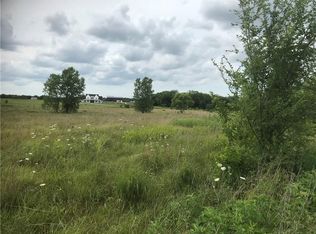 24 Parkwood Ests, Holden, MO 64040