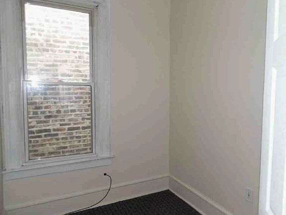 Den/Storage