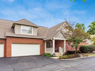 6984 Greensview Village Dr, Canal Winchester, OH 43110