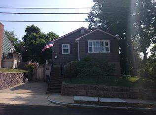 19 Manor St, Dorchester, MA 02122