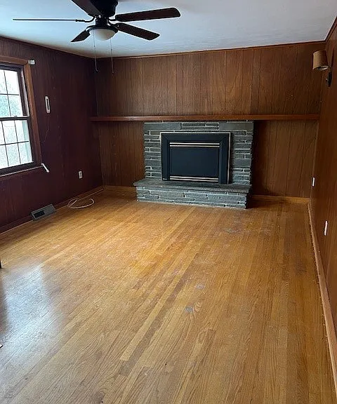 4593 Brookhill Dr S — Photo 3