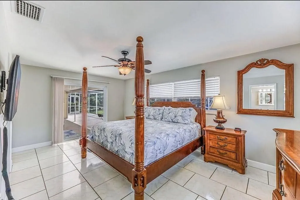 4 bed, 1537 sqft, $3,500 — Photo 4
