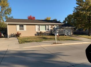 1408 4th St, Wamego, KS 66547