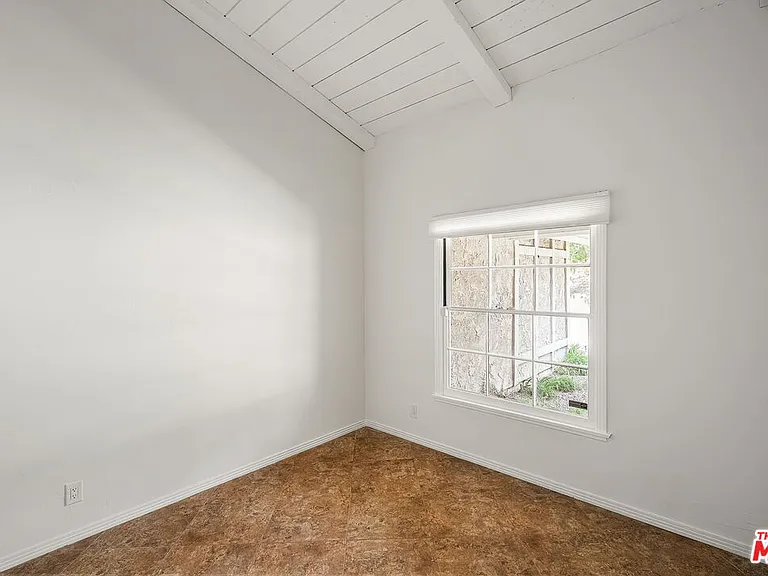 2952 Bottlebrush Dr — Photo 18