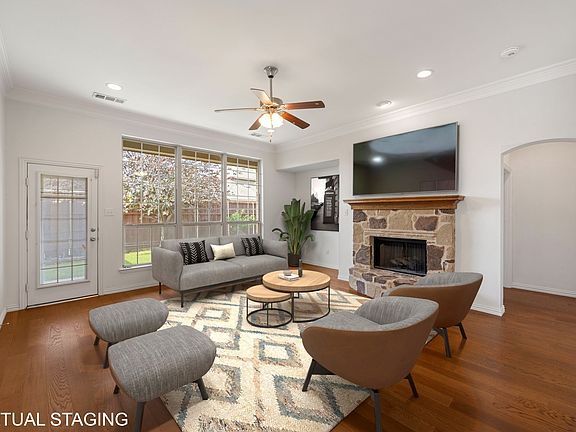 3rd image of 7510 Handen Dr