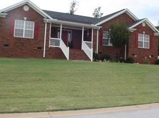 2 Soma Ct, Greer, SC 29651