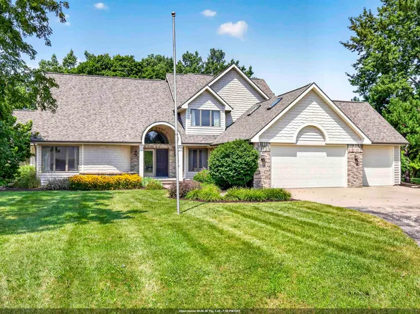 2928 E Ridge Pl, Neenah, WI 54956