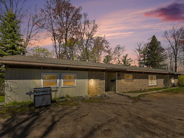 400 High St #1-2-4, Boyne City, MI 49712