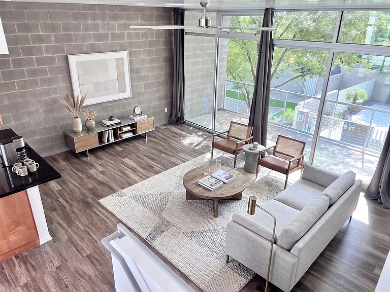 368 S Farmer Ave #368 — Photo 16