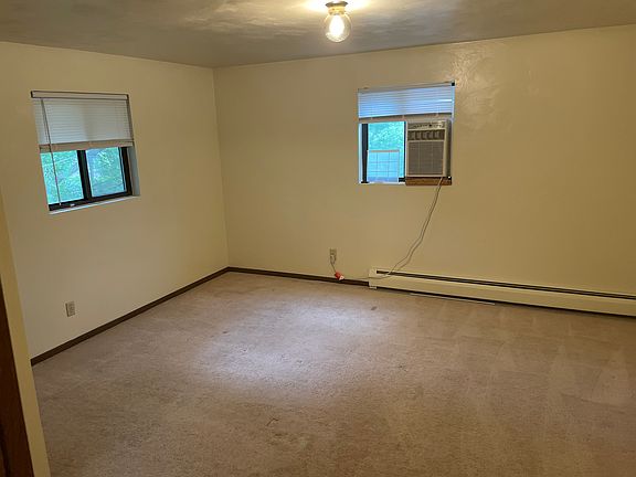 3rd image of 3575 Smith Dr #2