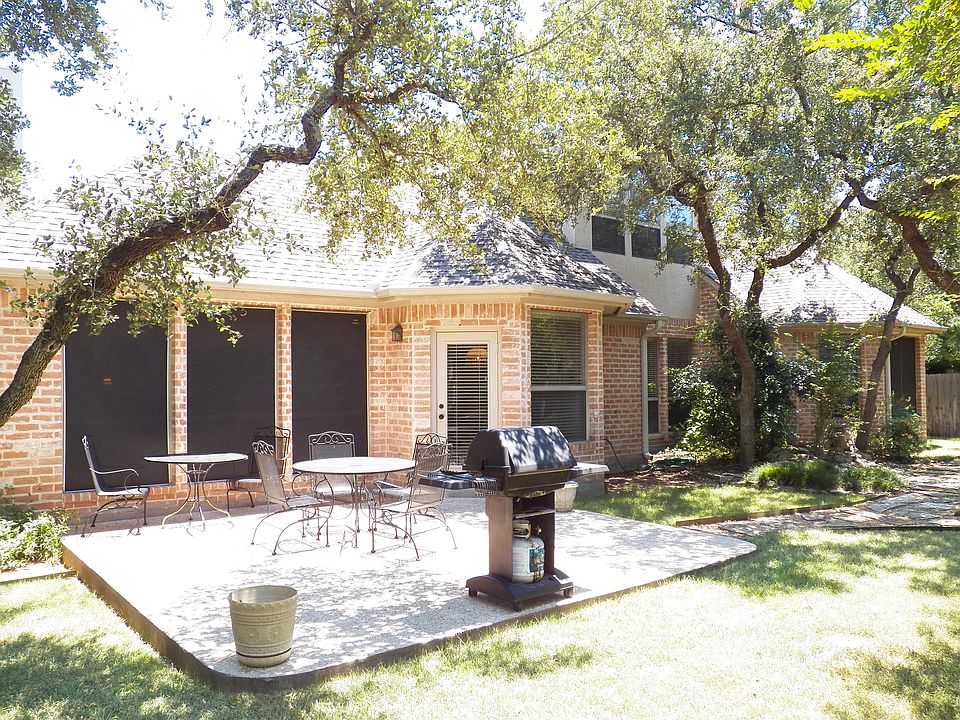 1st image of 18407 Emerald Oaks Dr