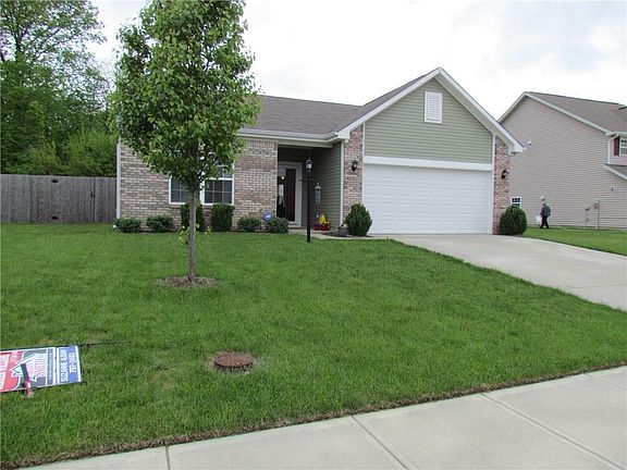 2nd image of 2610 Harshaw Ct