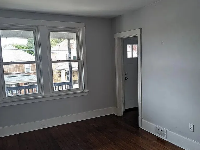 1116 Bellaire Ave — Photo 22