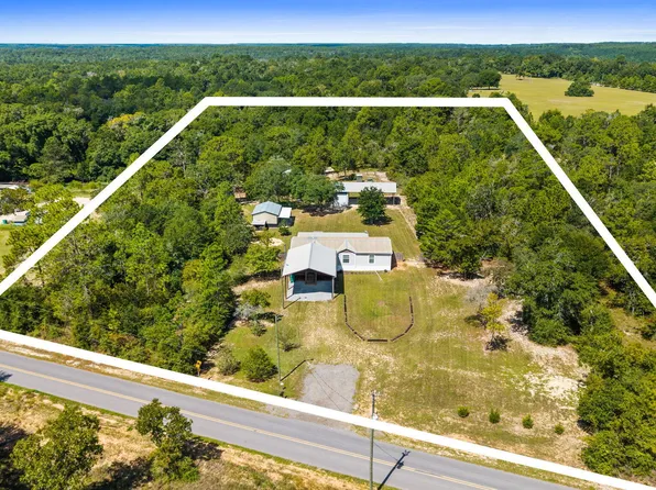 3726 Pine Log Rd, Chipley, FL 32428