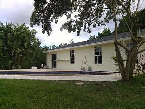 1119065698537049_20131111184019781_3.JPEG