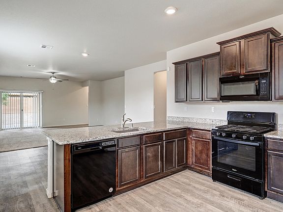 2nd image of 3643 Timberline Rd NE