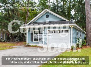 19 Carolina Village Cir, Beaufort, SC 29906