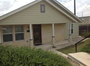 2201 Singing Wind Dr, Kerrville, TX 78028