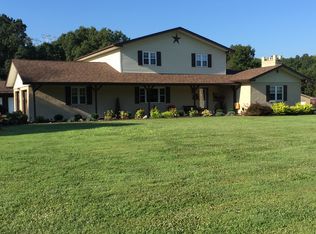 173 Clover Leaf Cir, Culloden, WV 25510