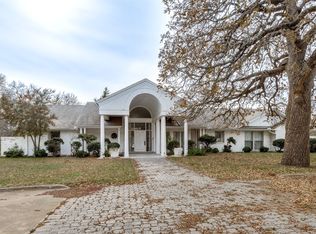 8400 Cardinal Ln, North Richland Hills, TX 76182