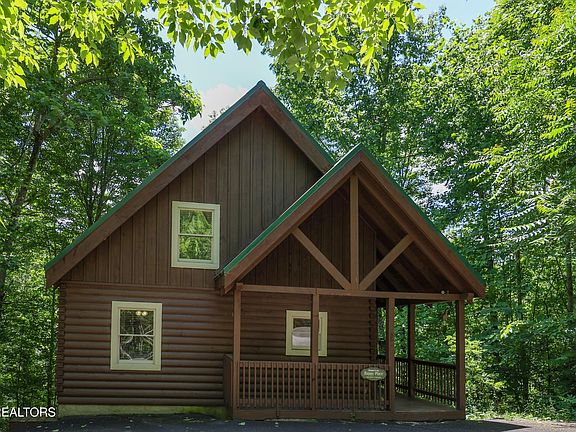 2nd image of 556 Wildwood Forest Way