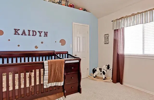1884 Tahoe Dr — Photo 16