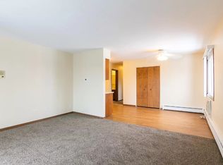 16733 Forest Ave APT 2S, Oak Forest, IL 60452
