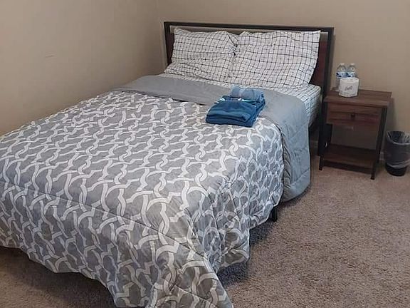 4th image of 5716 Saramac Dr #1